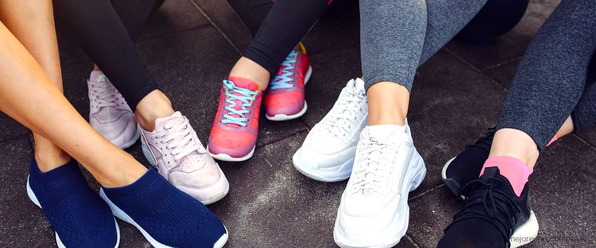 Zapatillas adidas: la combinación perfecta entre estilo y confort para mujeres