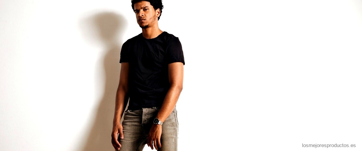 Camisetas negras hombre Zara: estilo y versatilidad