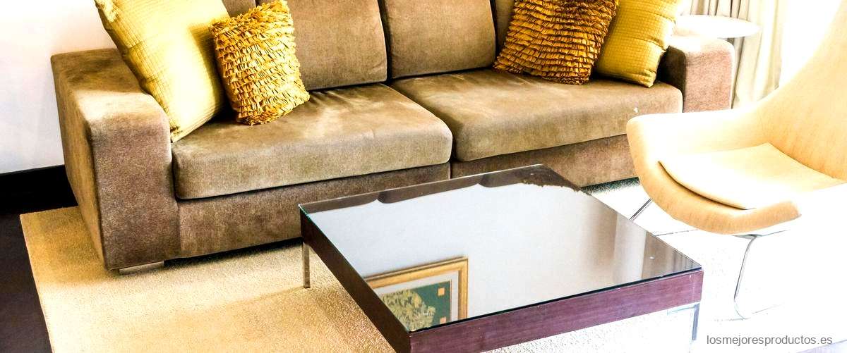 ¿Cómo se llama la tela elástica para fundas de sofá?