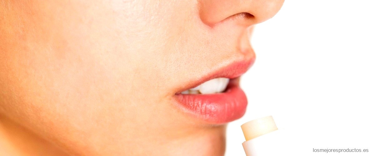 ¿Cuáles son los beneficios del bálsamo labial?
