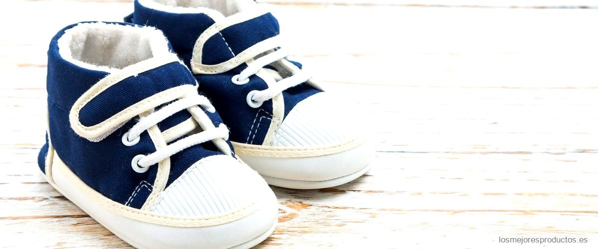 ¿Cuándo hay que empezar a poner zapatos a los bebés?