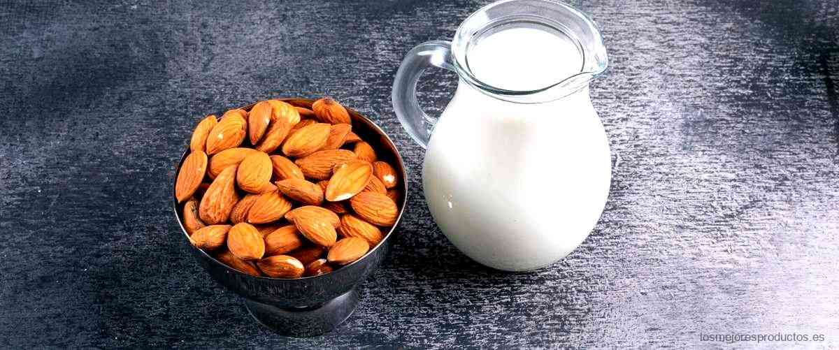 ¿Cuántas calorías tiene un litro de leche de almendra?