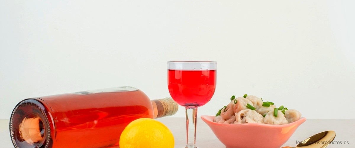¿Cuánto alcohol tiene la ginebra rosa?