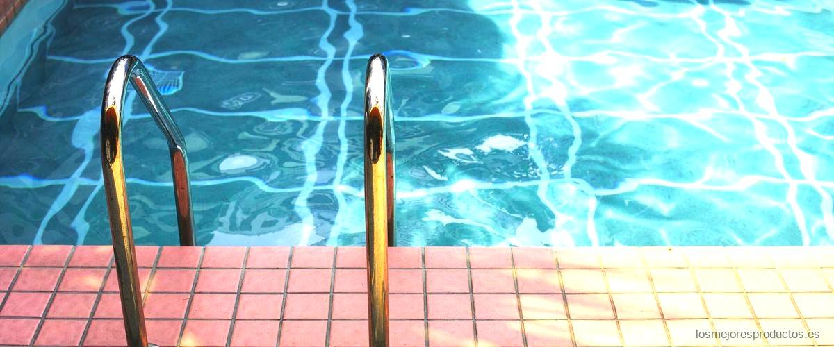¿Cuánto cloro por litro necesita una piscina?