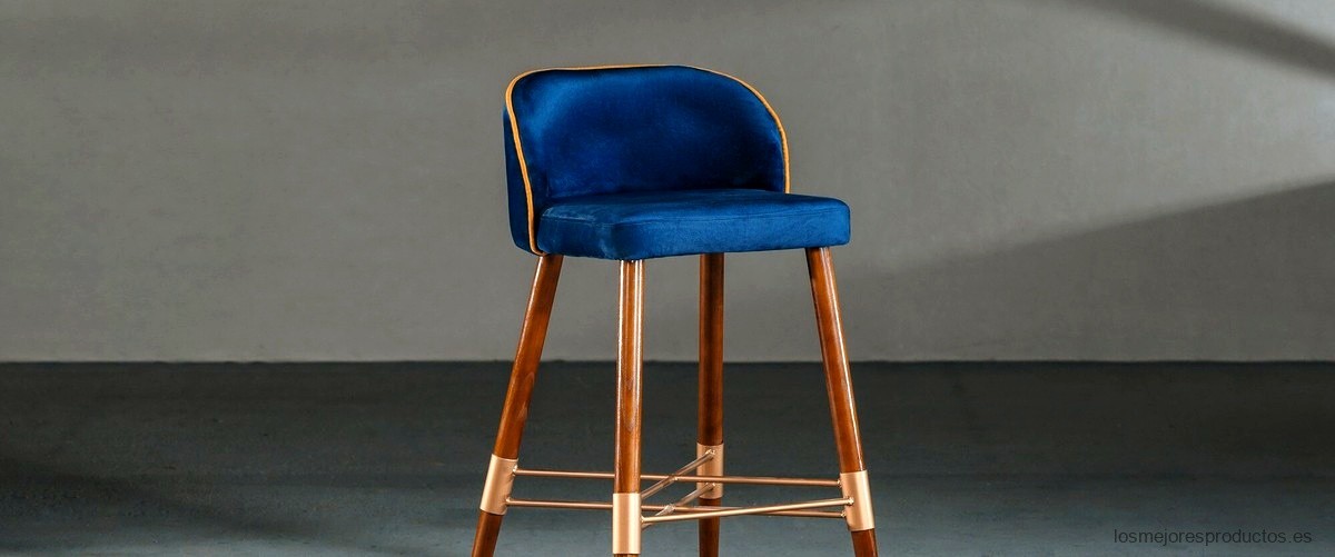 ¿Cuánto pesa una silla Eames?