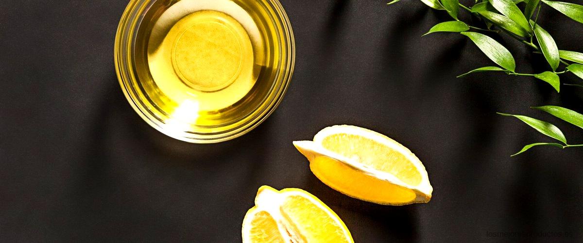 ¿Por cuánto tiempo se debe dejar el aceite de limón?