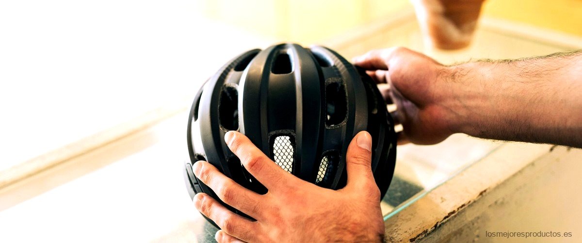 ¿Por qué los ciclistas usan guantes?