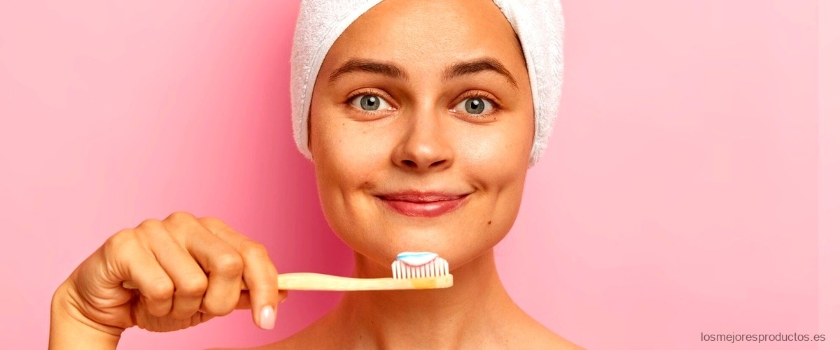 ¿Qué beneficios tiene el cepillo facial?