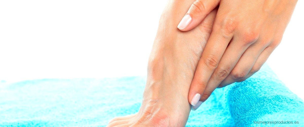 ¿Qué crema es buena para suavizar los pies?