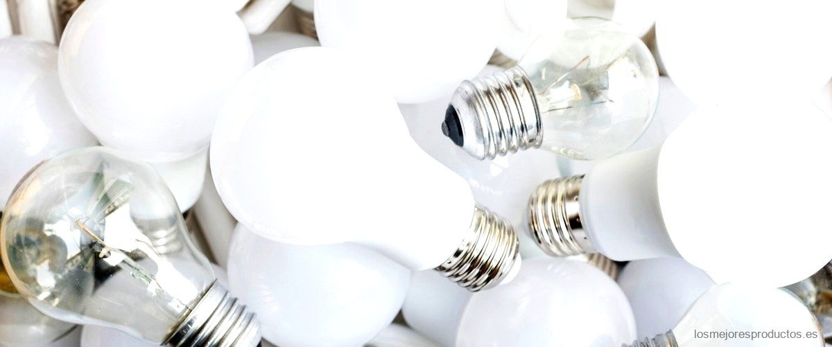 ¿Qué es mejor, bombillas de bajo consumo o LED?