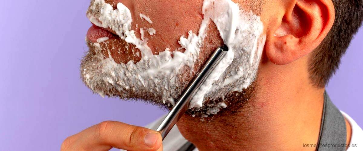 ¿Qué es mejor para afeitarse, espuma o jabón?
