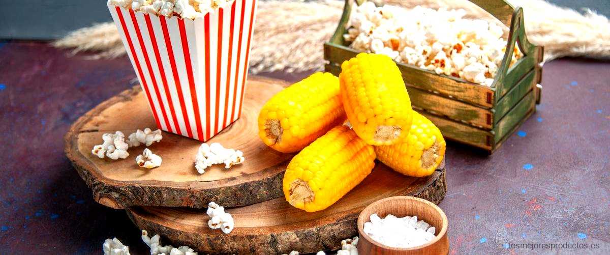 ¿Qué hay dentro del grano de maíz para hacer palomitas?