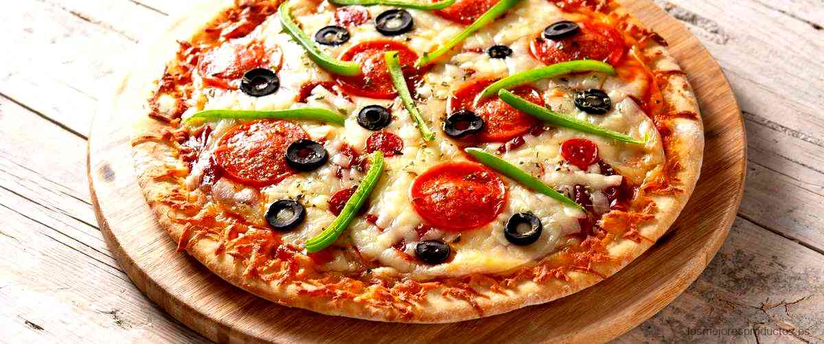 ¿Qué lleva la pizza vegetariana de Pizza Hut?