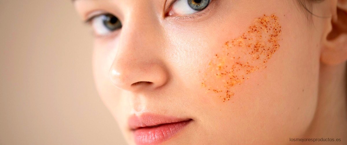¿Qué recomiendan los dermatólogos para las manchas en la cara?