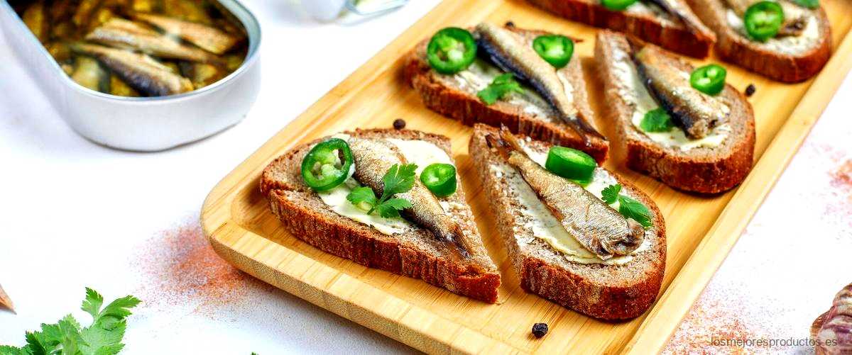 ¿Qué vitaminas tiene las sardinas en lata?